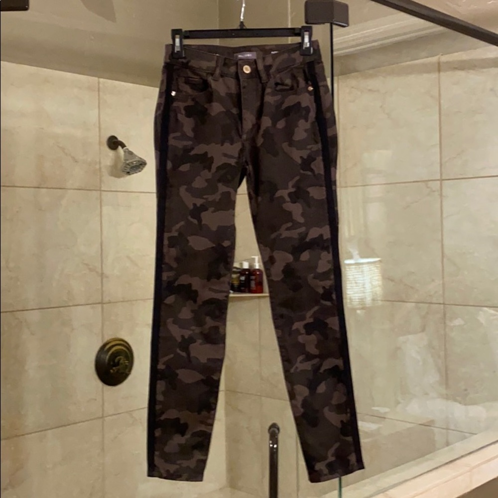 DL1961 camo jeans
